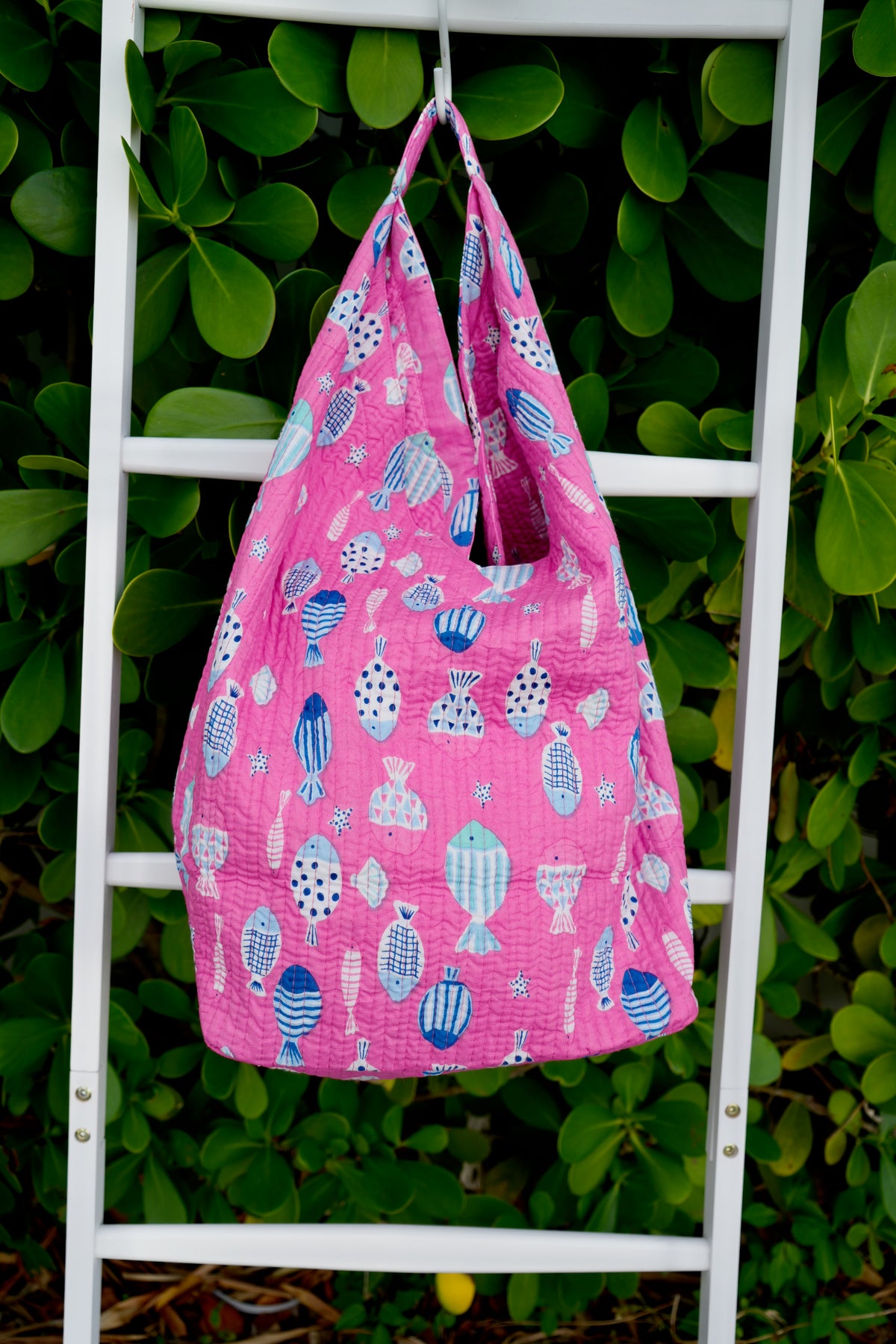 Hobo Bag | Go Fish | Pink